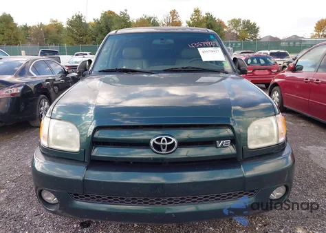 2003 Toyota Tundra Ltd V8 z USA, uszkodzony, nr VIN 5TBBT48123S347344